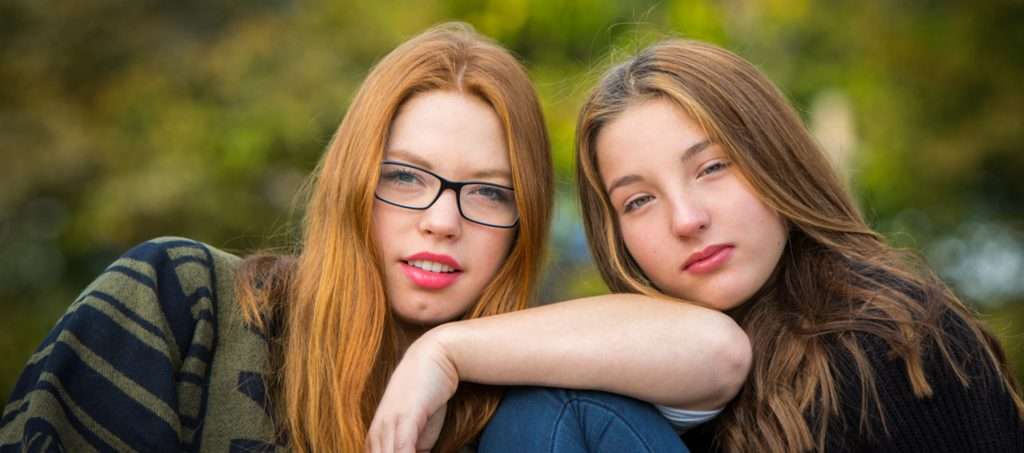 Teenager Fotoshooting | Zwei Teenager im Park