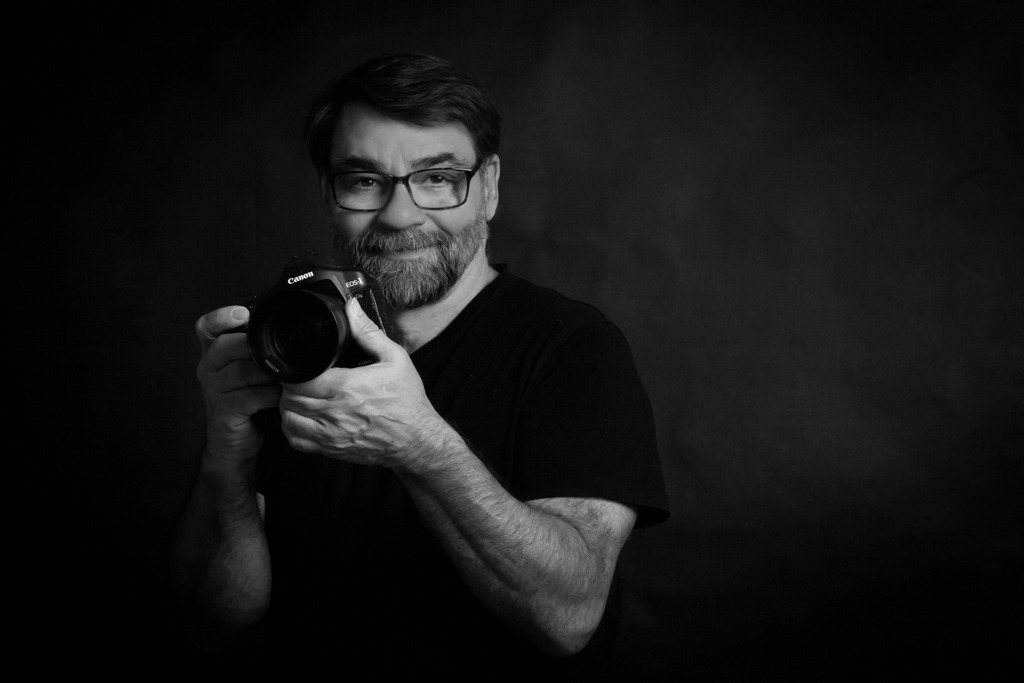 Fotograf Roger De Castro mit einer Canon EOS 1D Mark IV